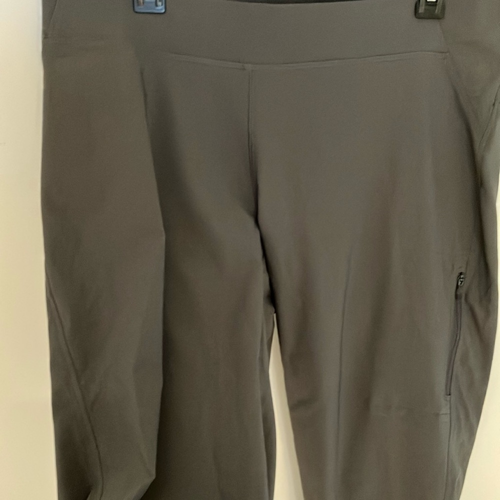 Columbia Sportswear Women's Pants (L)